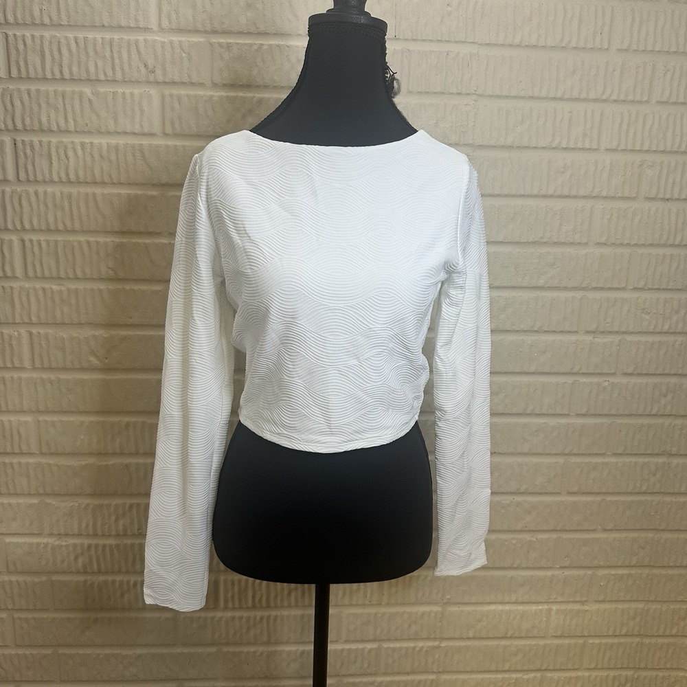 NWT Calia Woman's Swim Top Cropped Rashguard Textured White Sz M Boat Neck